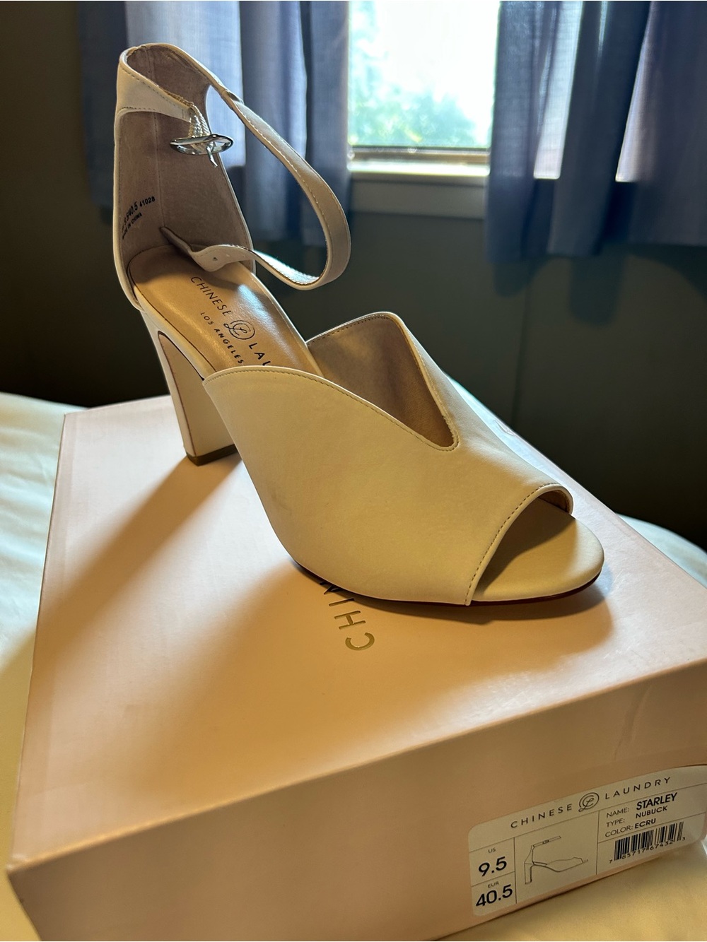 Chinese Laundry White Open-Toe Heeled Sandals with Ankle Strap - Picture 2 of 3